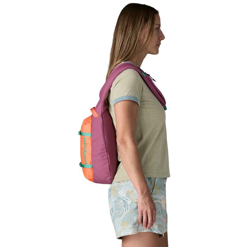 Patagonia Atom Sling Bag 8L (Faded Magenta) side