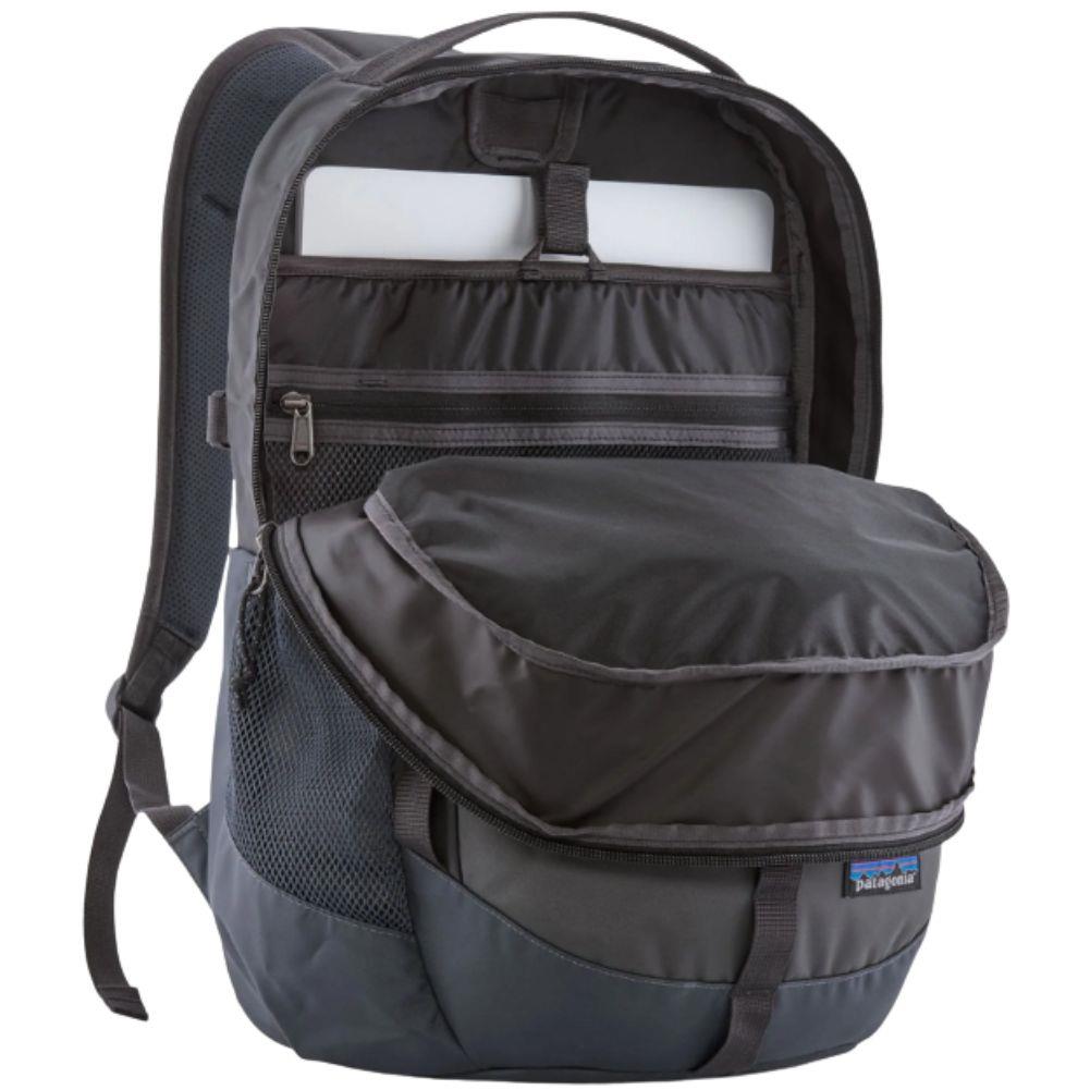 Patagonia Refugio Daypack 26L (2026)(Smoulder Blue) open