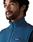Patagonia Men's R1 Fleece Vest (Aquatic Blue) zipper
