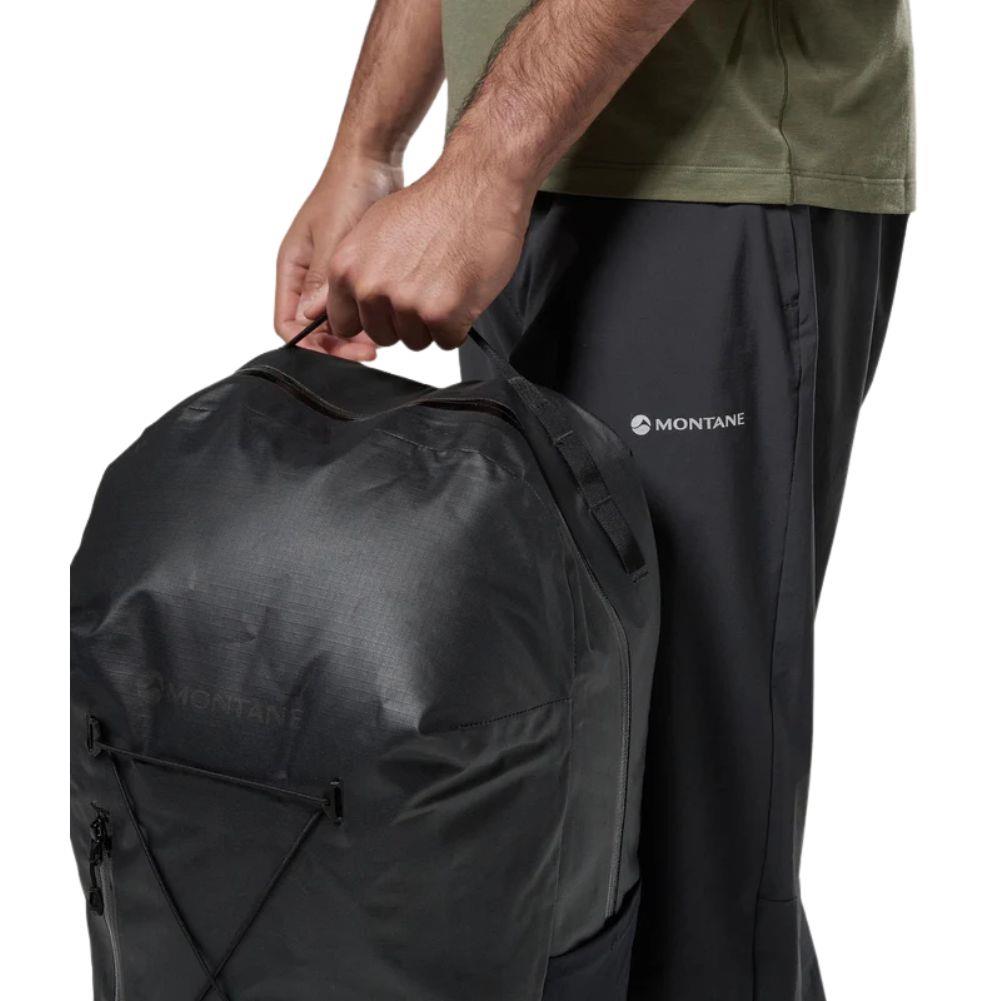 Montane Transition Pack 28L (Black) holding