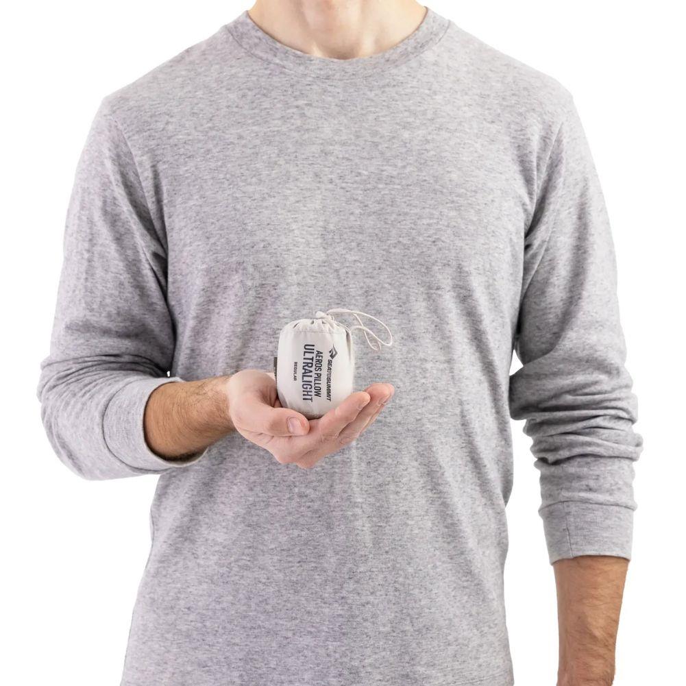 Sea To Summit Aeros Ultralight Pillow - Regular (Turkish Tile Blue) hand