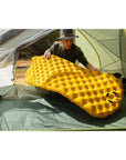 Sea To Summits Ultralight XR Insulated Air Sleeping Mat - Regular (Arrowwood) sleeping