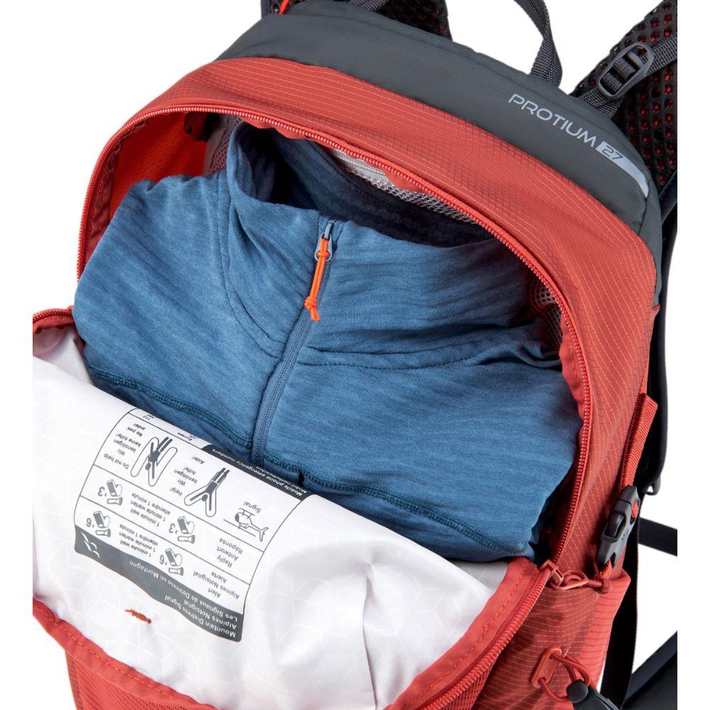 Rab Protium 27L Day Pack (Tuscan Red) open