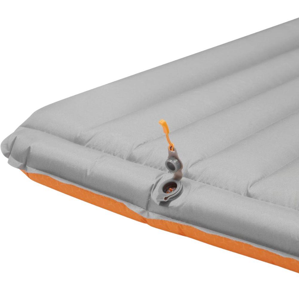 Rab Hypersphere 9.5 Down Sleep Mat (Marmalade) vavle