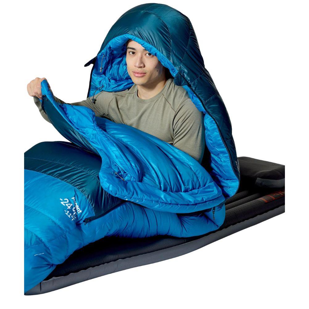 Rab Ascent Down Sleeping Bag (-18°C) - Regular - Left Zip (Tempest Blue/Maya Blue) sit
