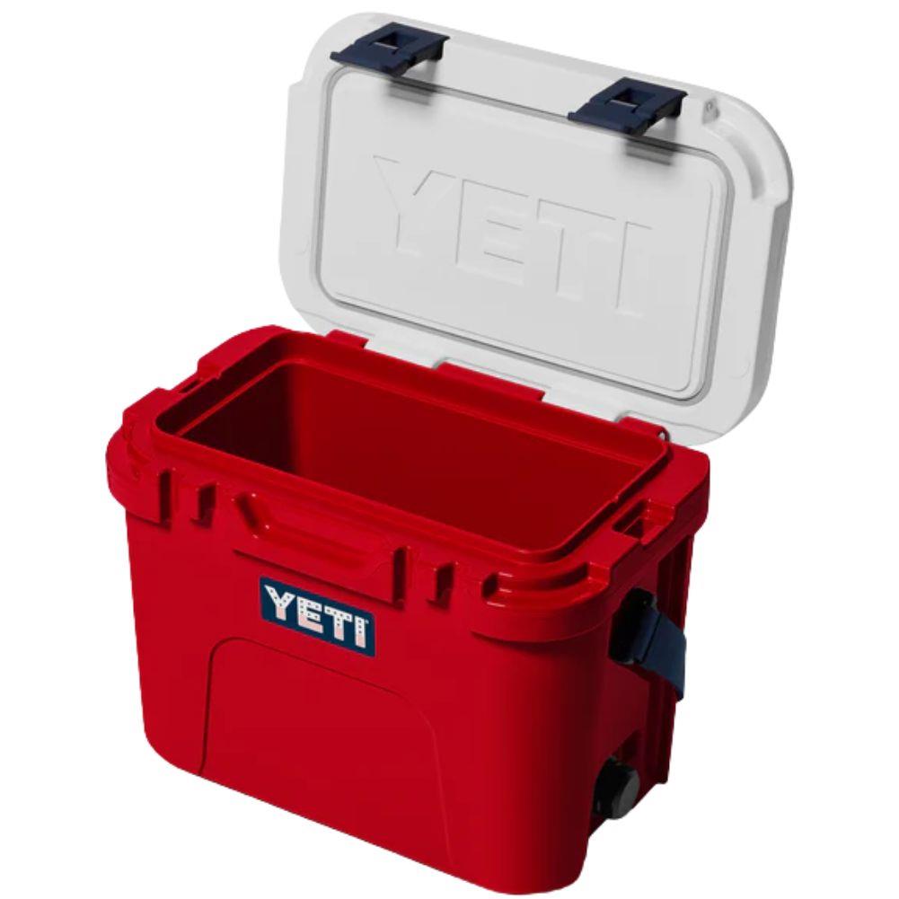 Yeti Roadie 15 Cool Box (Summer Anthem) open