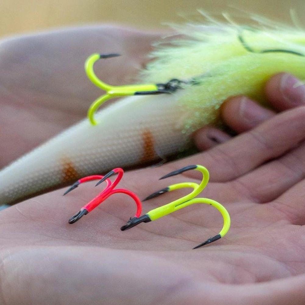 VMC 4551 UV Assorted Round 2/0 Treble Hook All 3