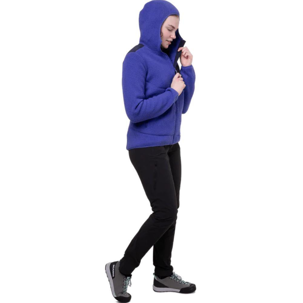 Mountain Equipment Women's Highpile Hooded Jacket (Clematis/Cosmos) to right