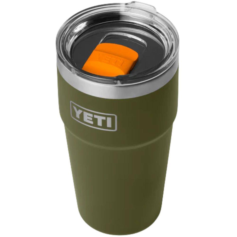 Yeti Rambler 20 oz (591 ml) Stackable Cup With MagSlider Lid (Olive/King Crab Orange) angle