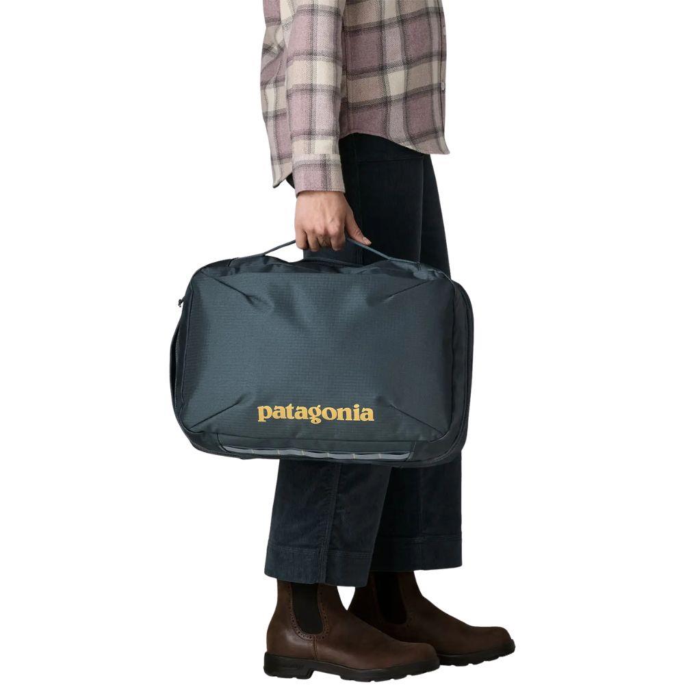 Patagonia Black Hole Micro MLC 22L Backpack (Sastrugi: Summit Blue) walk