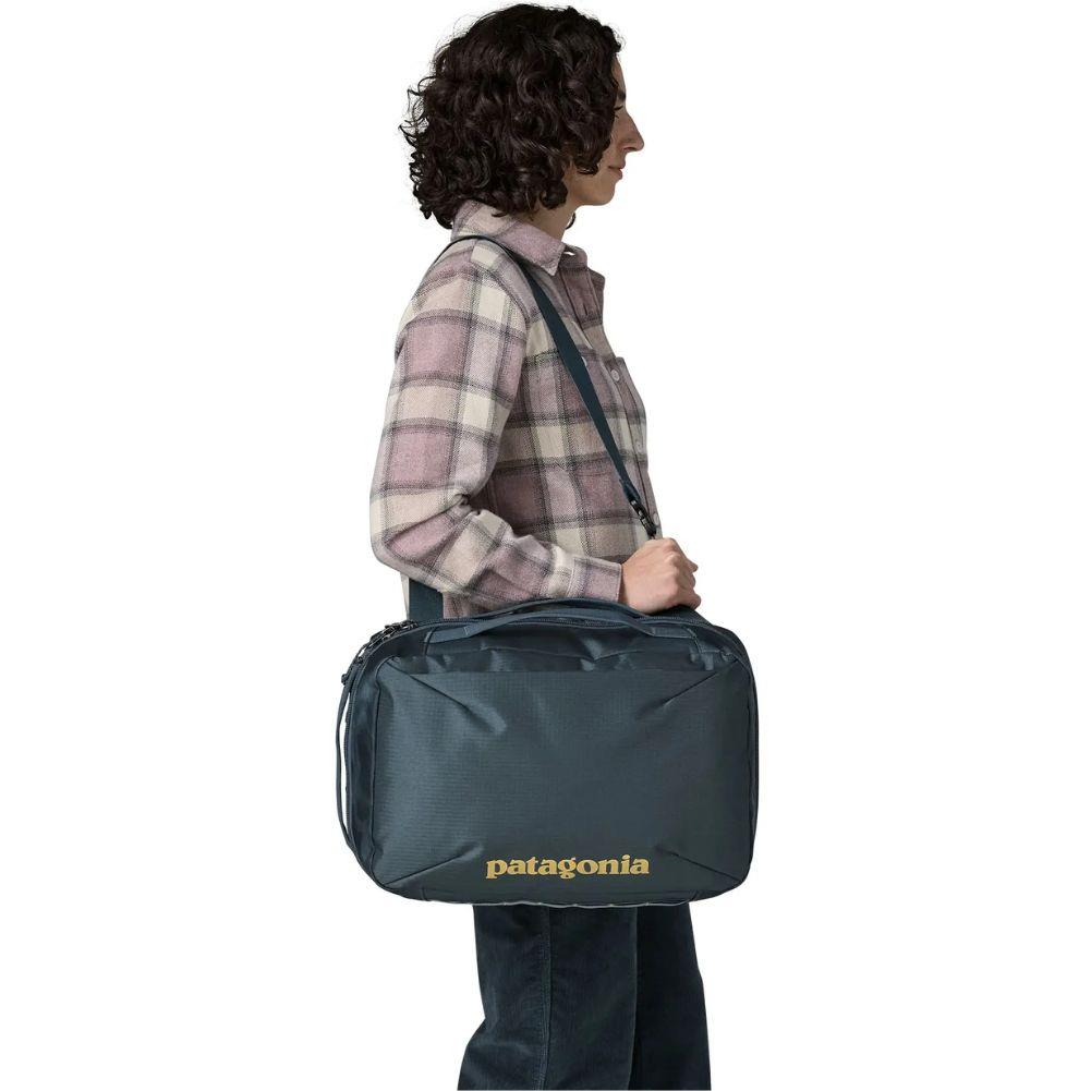 Patagonia Black Hole Micro MLC 22L Backpack (Sastrugi: Summit Blue) shoulder