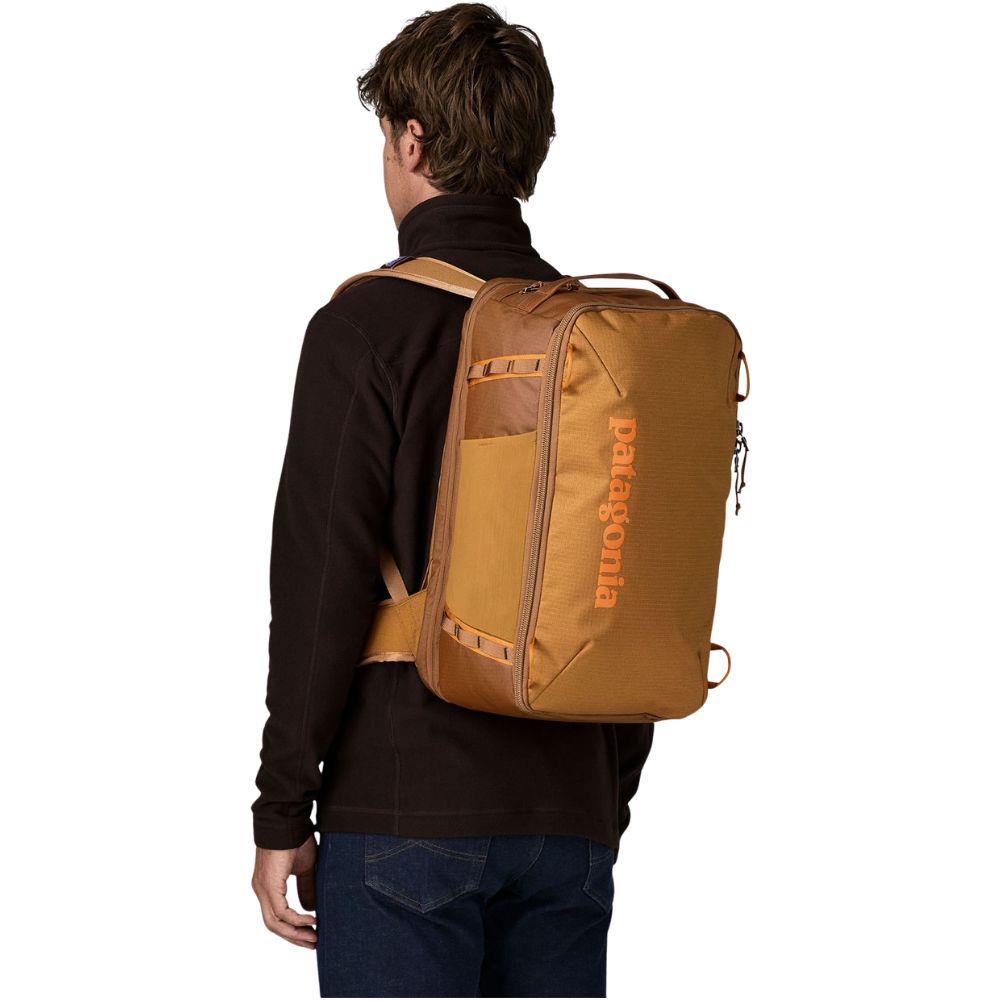Patagonia Black Hole Mini MLC 30L (Cinnamon Brown) straps on
