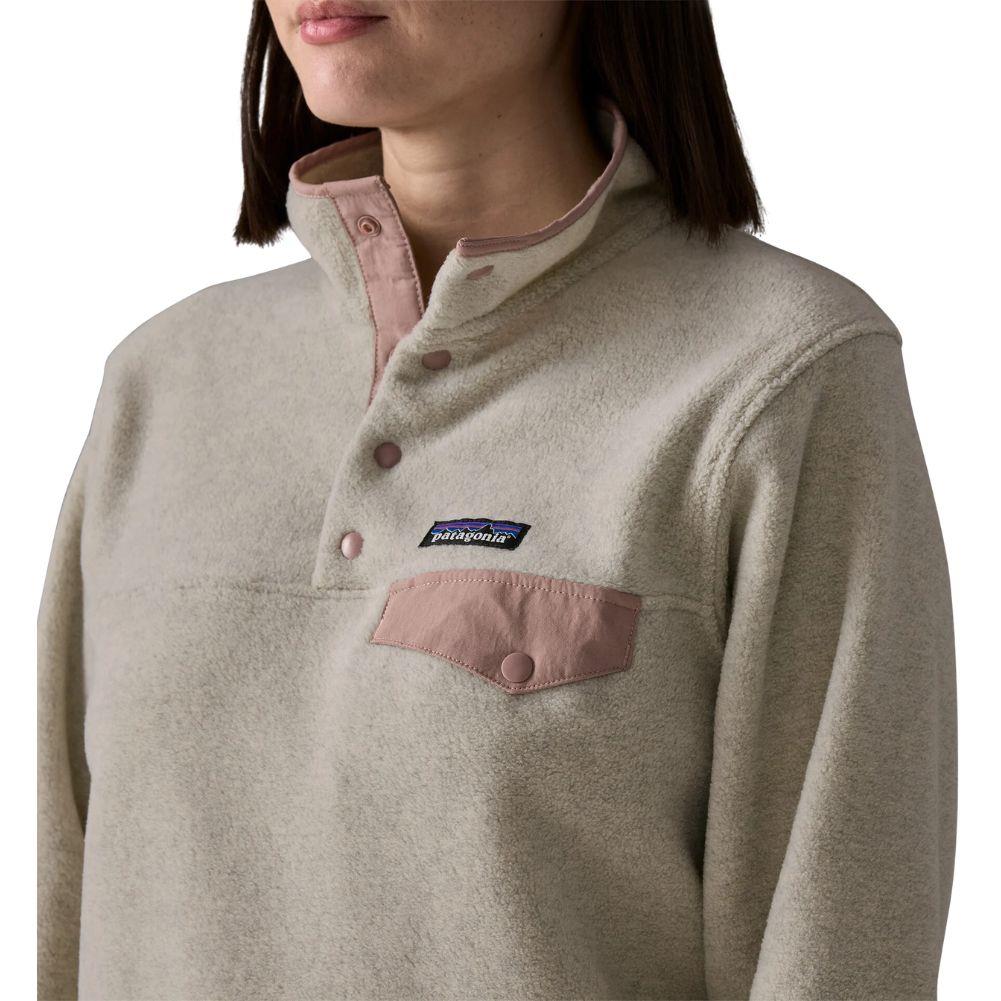 Patagonia Women's Lightweight Synchilla Snap-T Fleece Pullover (Oatmeal Heather w/Moonrise Taupe) logo