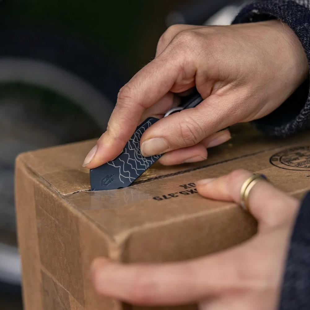 Gerber Shard DT Keychain (Urban Blue Hills) Box