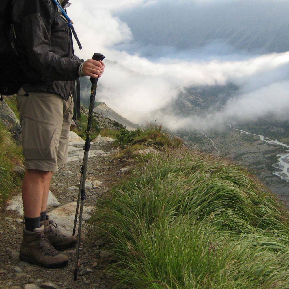 Terra Nova Trail Lite Trekking Poles hills