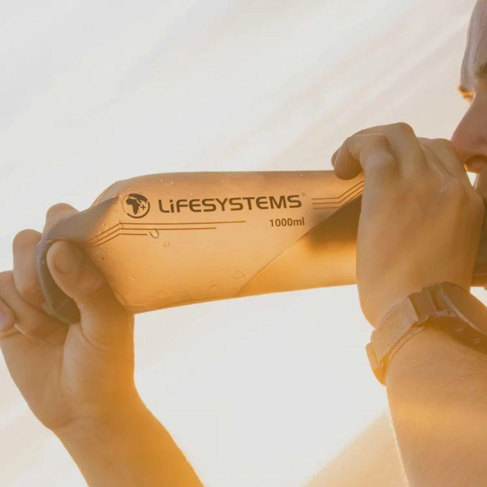 Lifesystems Water Filter Purifier 1L Soft Flask sip